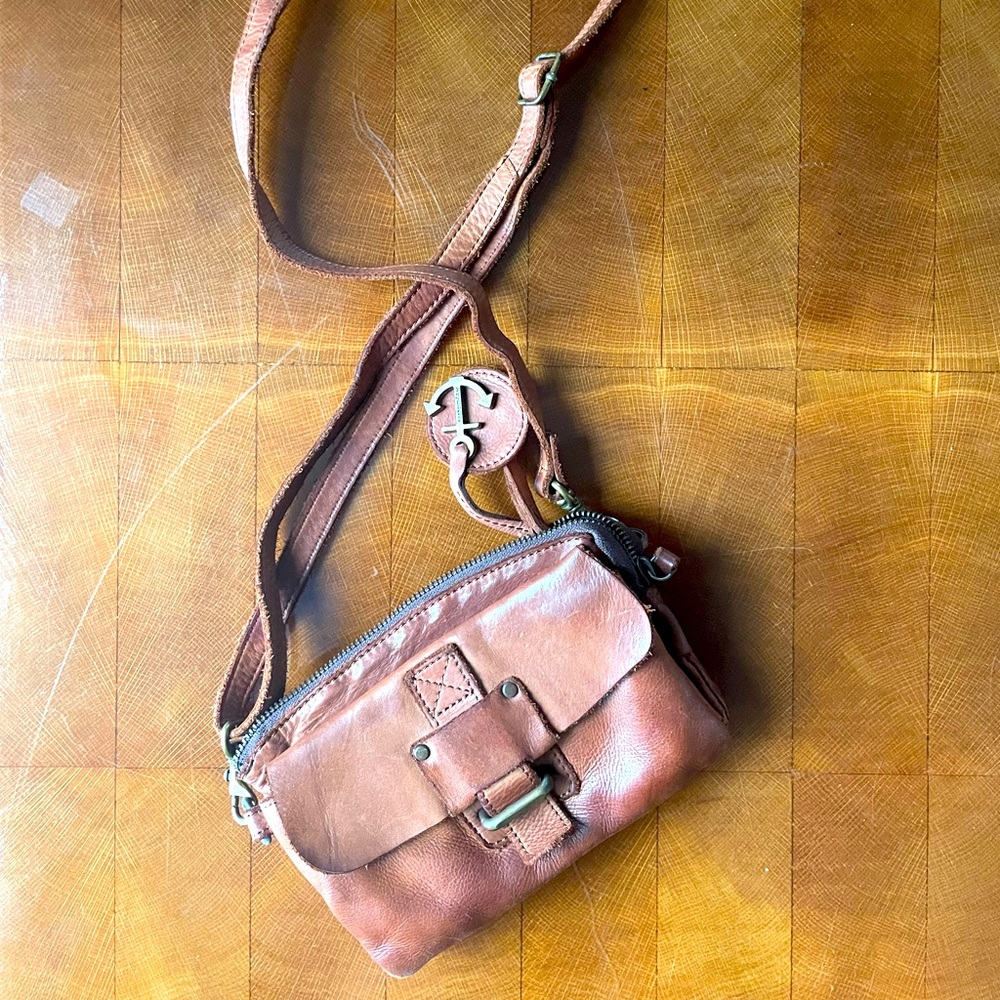 harbour Anchor Leather Shoulder Bag